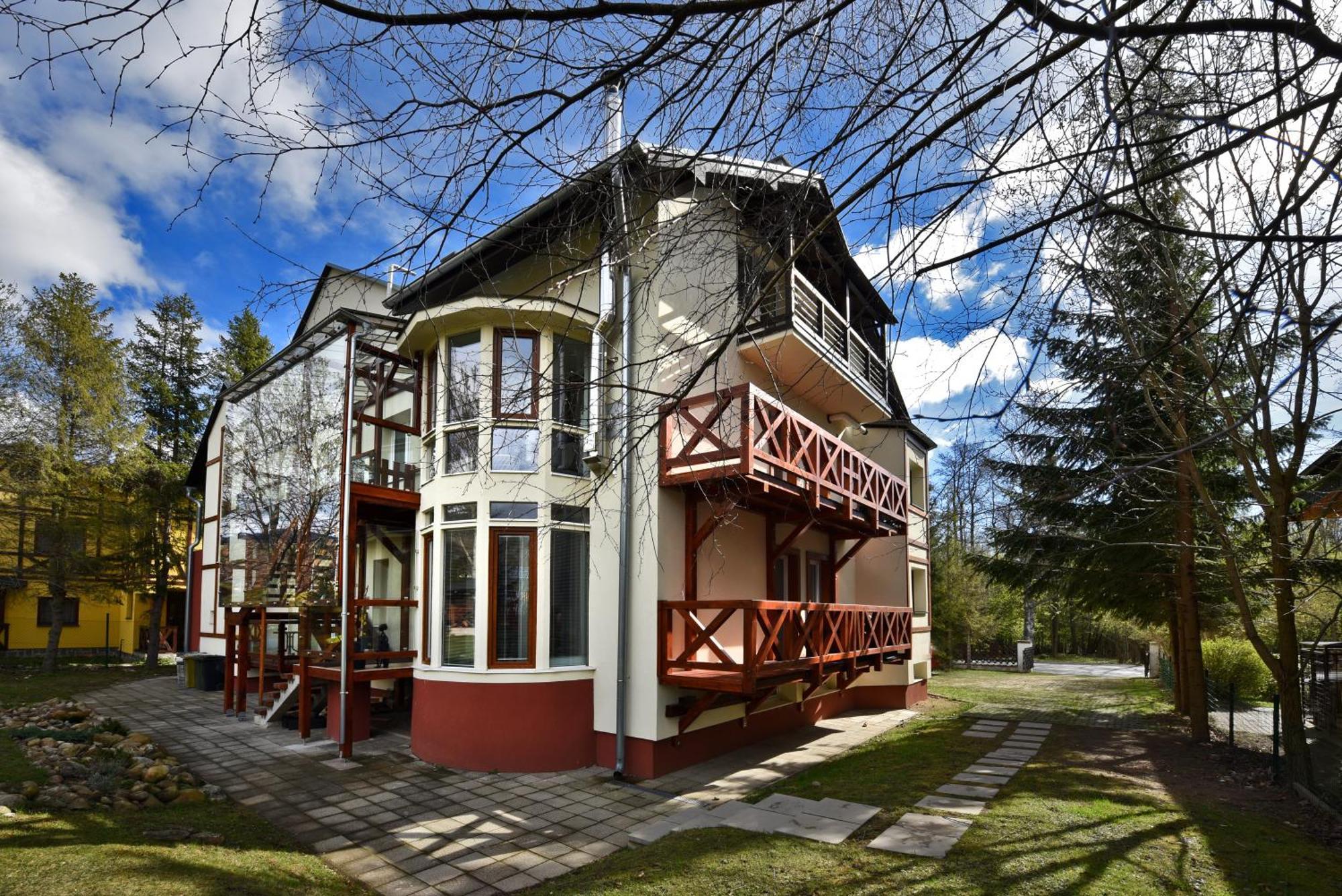 Apartmany Zea Татранска Ломница Экстерьер фото
